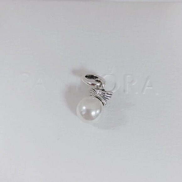 Pandora ME Cupid Mini Dangle Charm with Pearl S925 Silver with box - Picture 3 of 4